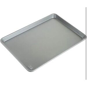 Chicago Metallic Commercial 12-Inch pan